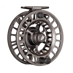 Sage Spectrum LT Fly Reel -VisVaardig Winkel Sage Spectrum LT Fly Reel 322 4200R3401XX sage spectrum lt angle silver pine 2