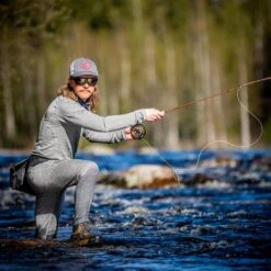 Vision Rivermaniac 4pc Fly Rod -VisVaardig Winkel Vision Rivermaniac 4pc Fly Rod VRM49 XXX rivermaniac