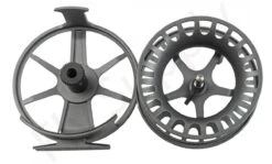 Waterworks Lamson Liquid Smoke Fly Reel -VisVaardig Winkel Waterworks Lamson Liquid Smoke Fly Reel LQ 3REEL SMOKEXX dsc04135 bewerkt